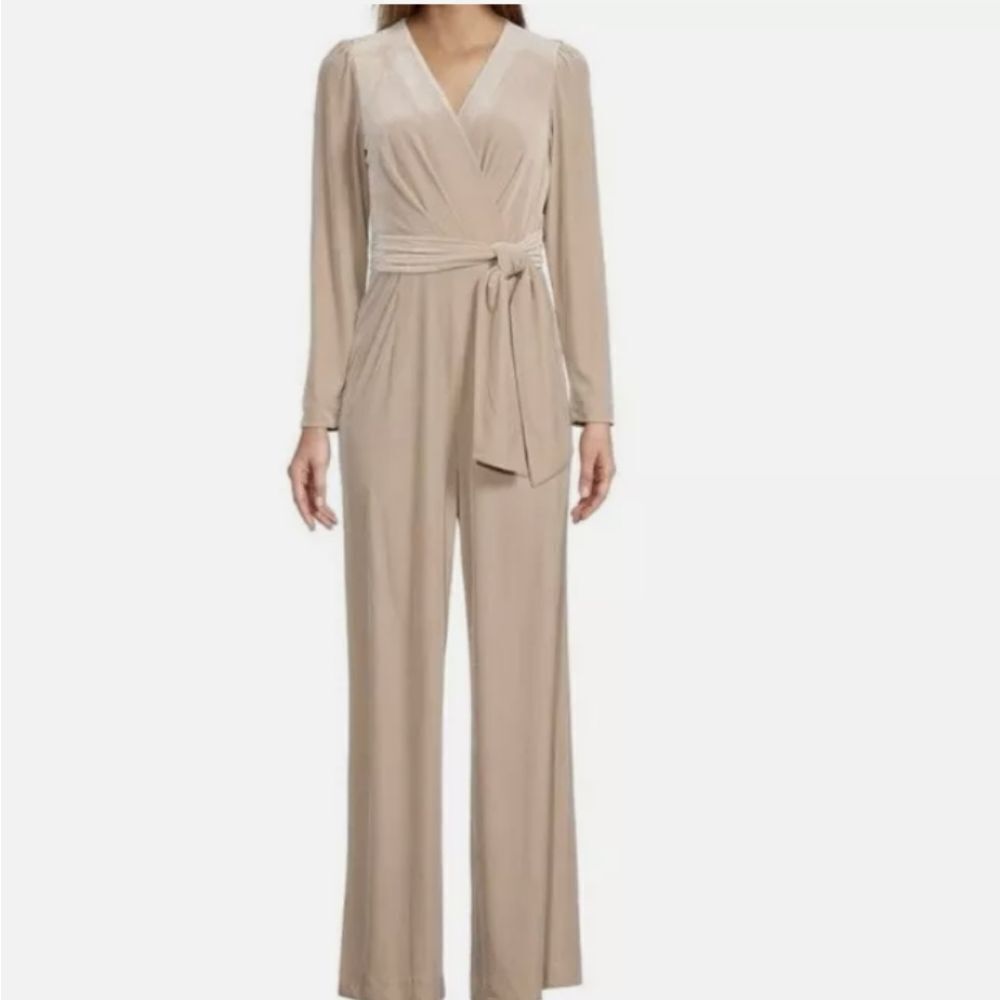 Antonio Melani Miranda long-sleeve V neck wide leg beige velvet jumpsuit sz 10